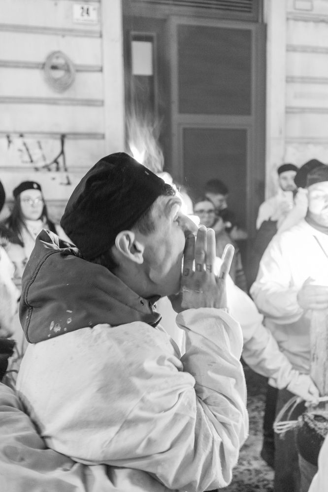 Photograph by Dinesh Umagiliya