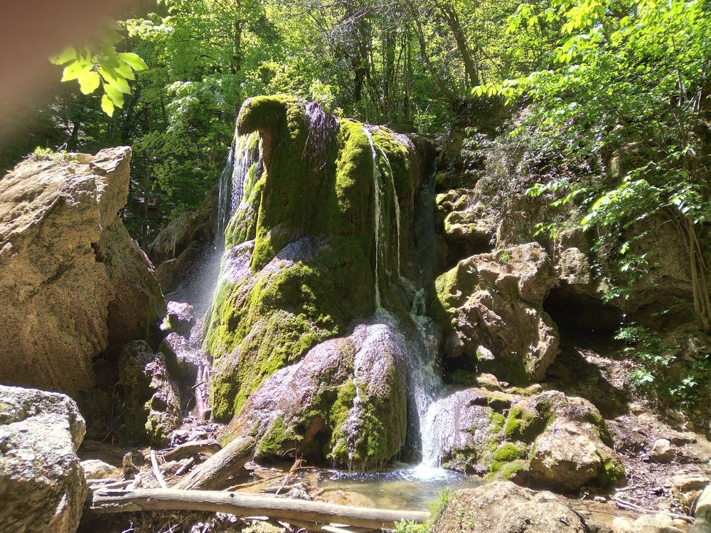 Водопад Серебряные струи