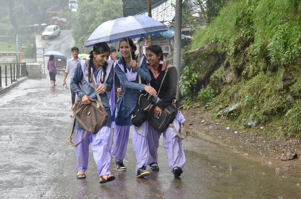 Зонтик на троих