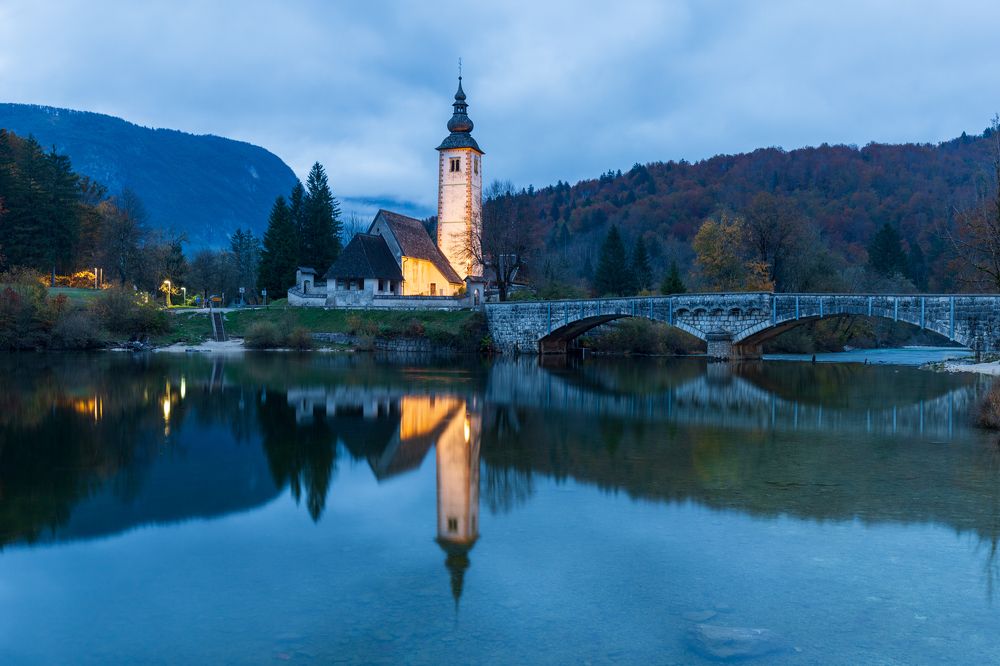 Photograph by Dinesh Umagiliya