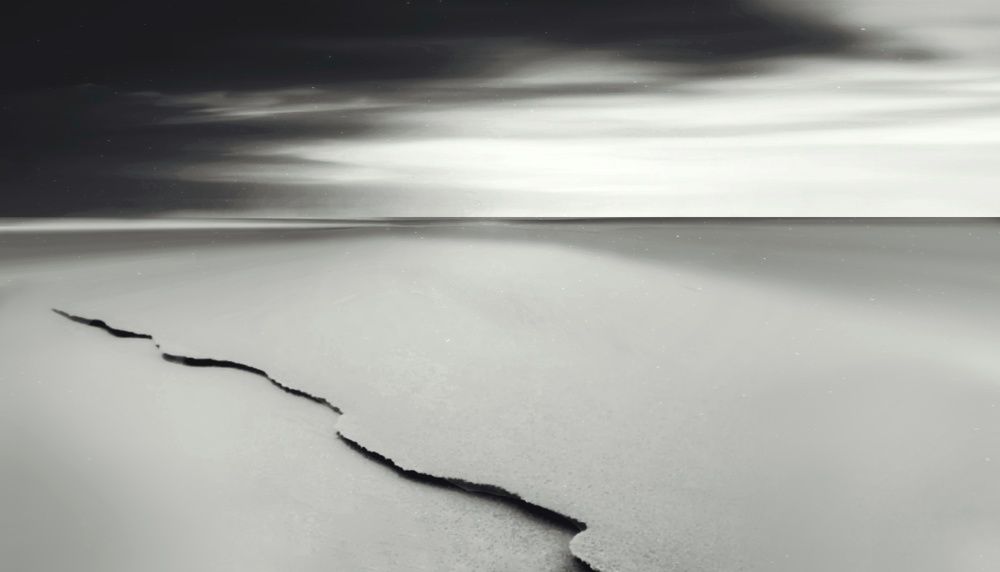 Photograph by Karim Bouchareb