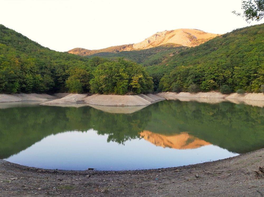 Озеро Ворон, Судакский район