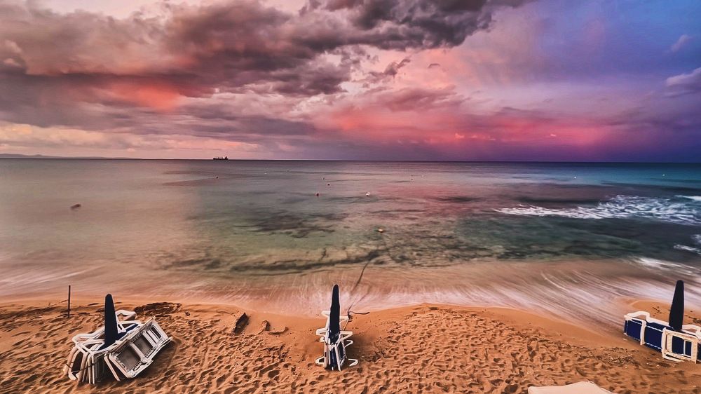 Photograph by Iulian Moldovan