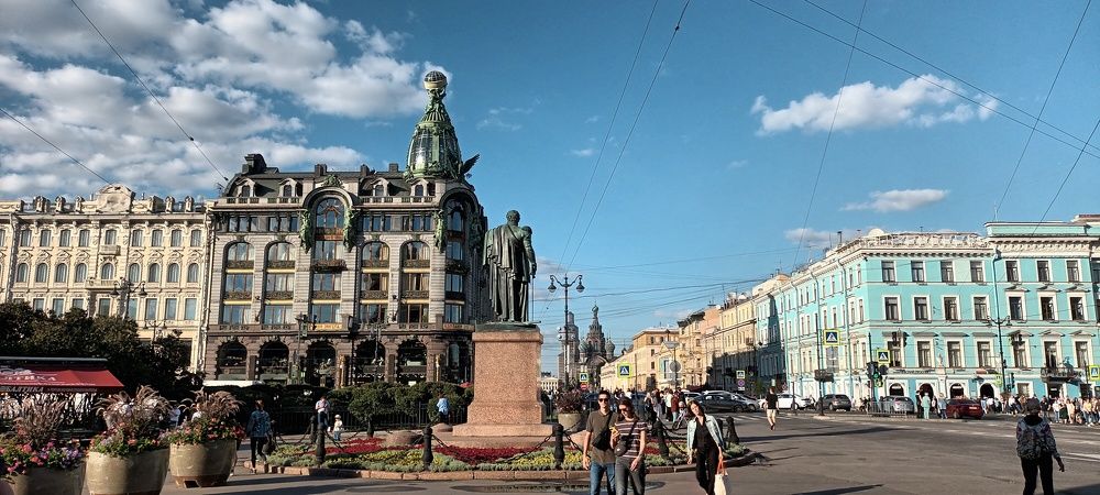 На Невском проспекте