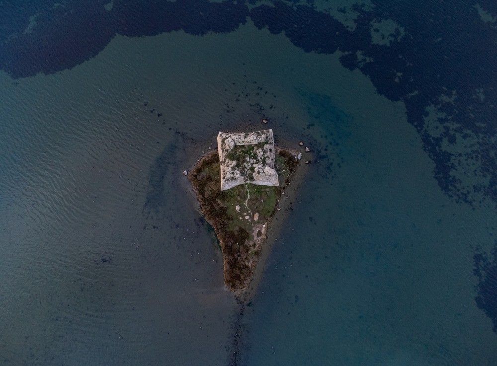 Photograph by lluis rosello