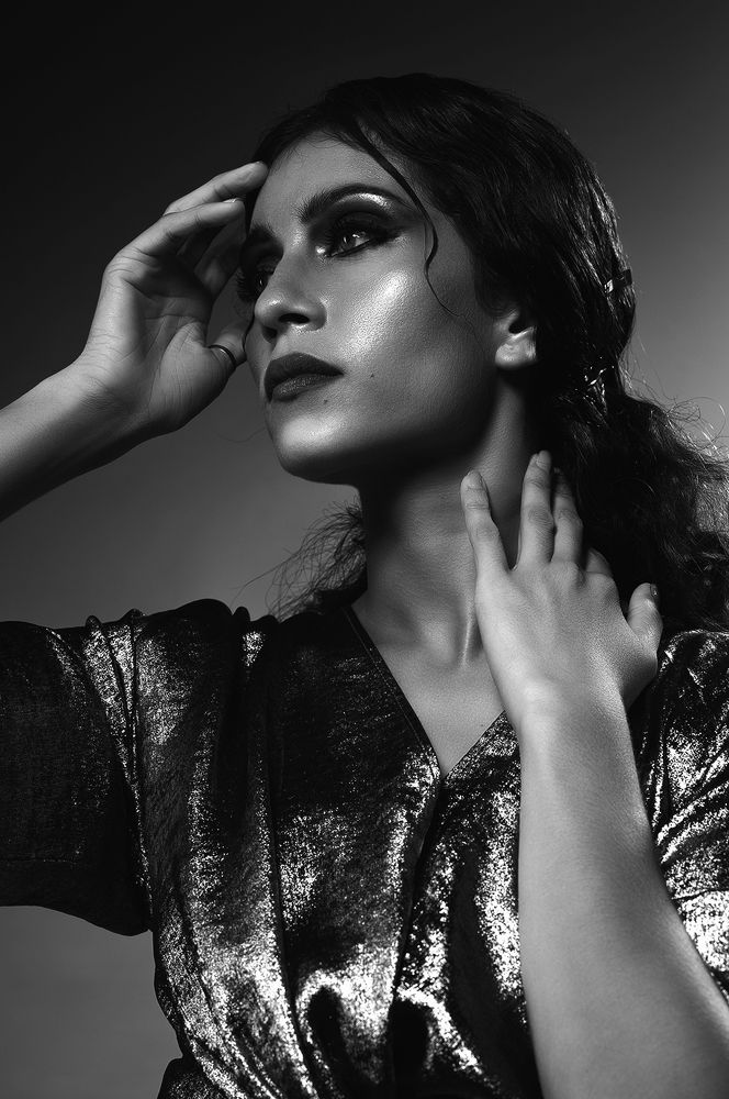 Photograph by Thisun Indeewara