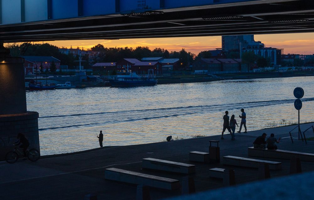 Летний вечер у реки