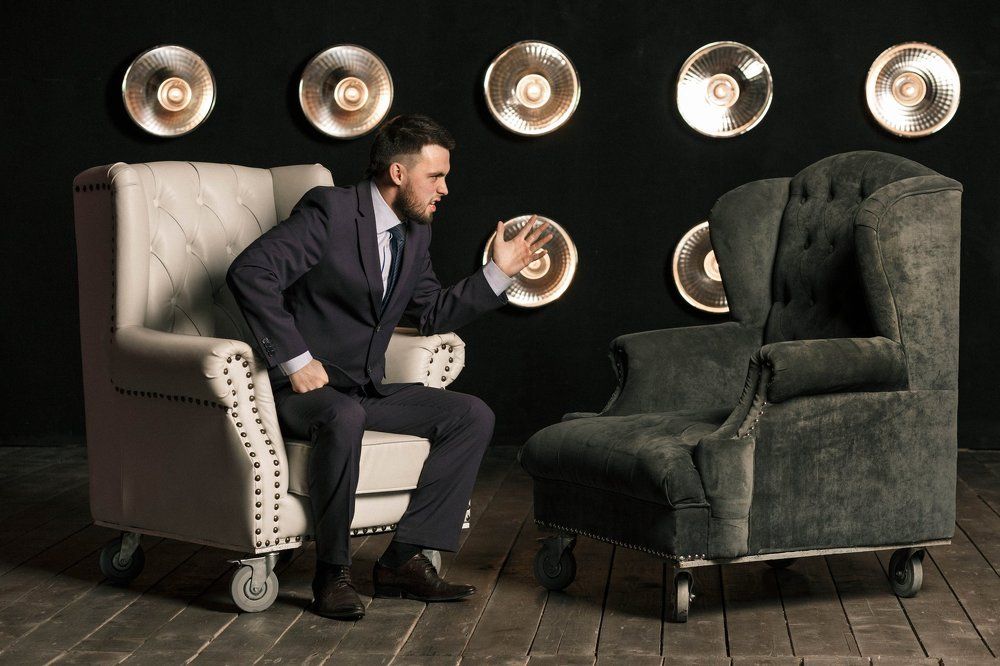 Мы не слышим, нас не слышат.