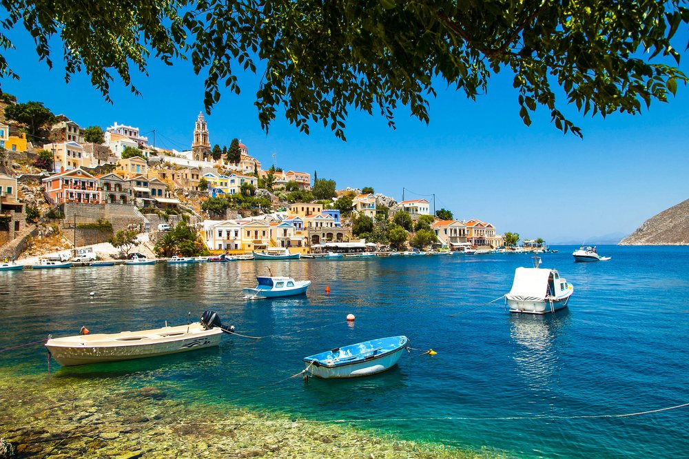 Остров Сими - остров пряничных домиков