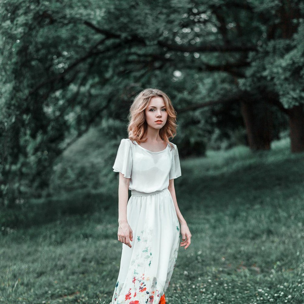 Photograph by Less Roxy