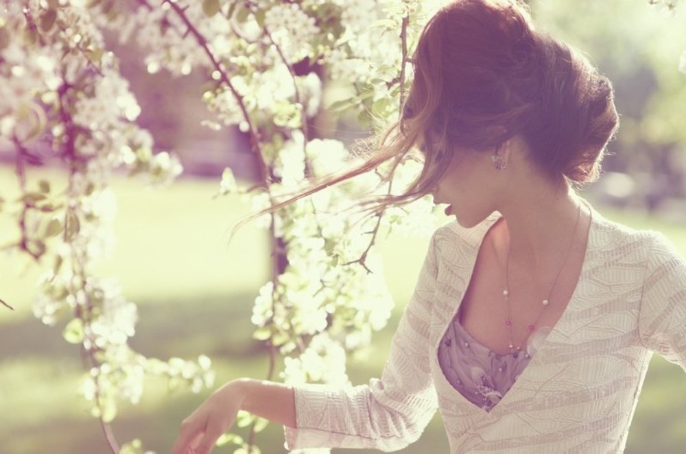 Весна-это состояние души.