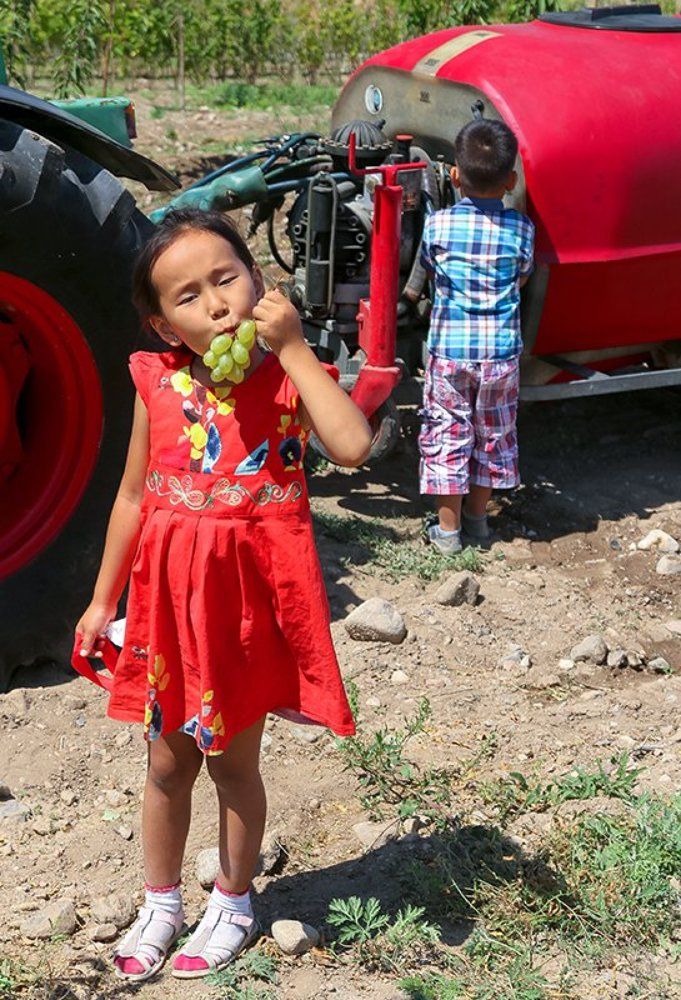 Дети Иссык Куля.