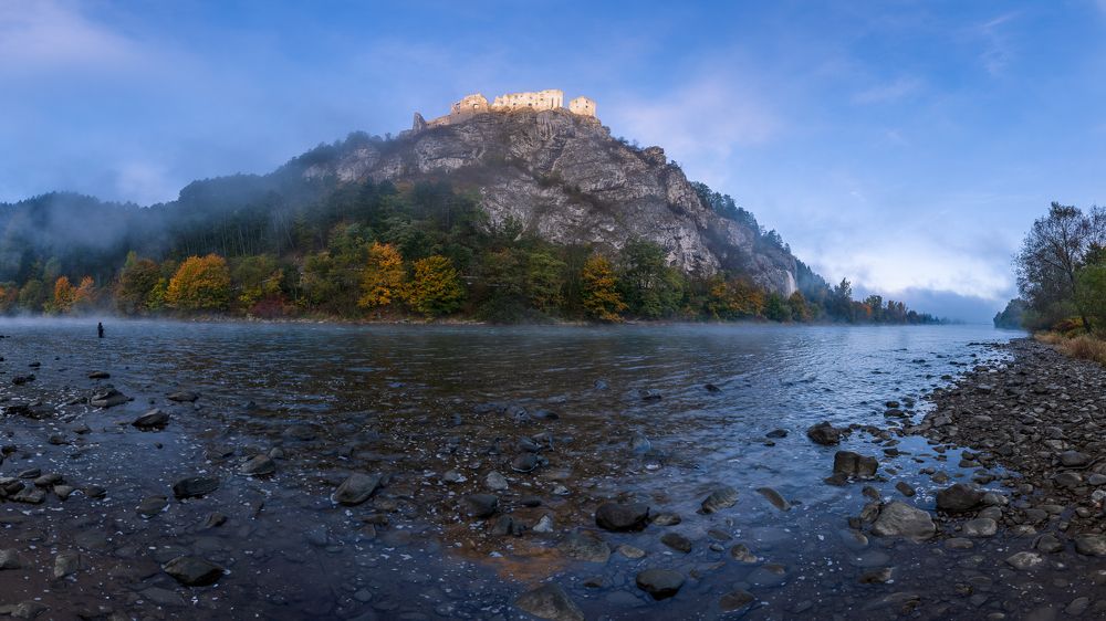 Mysteriously Strečno