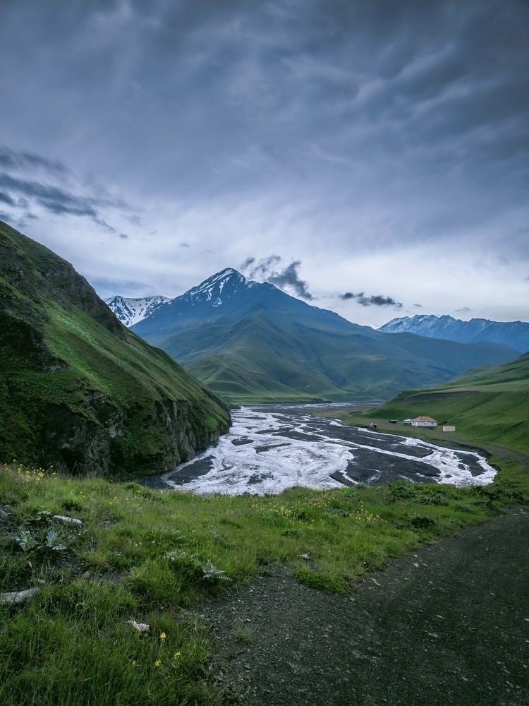 Фотография автора Евгений Дядькин
