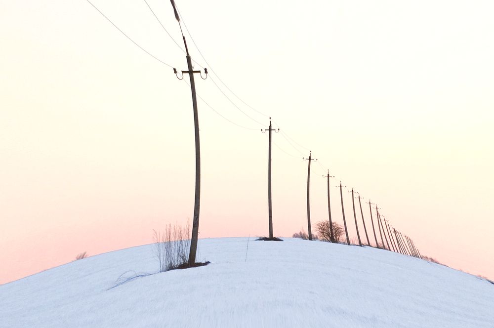 Стоят строем - нестройные