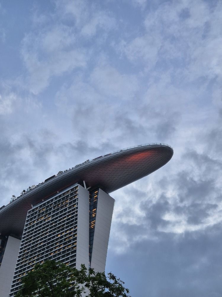 Фотография автора Hepzibah Guna Sakaran