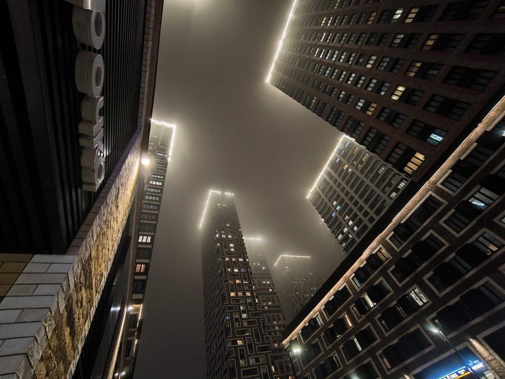 Московские контрасты