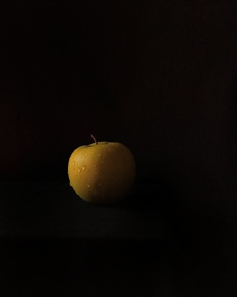 Свет мой яблочко скажи