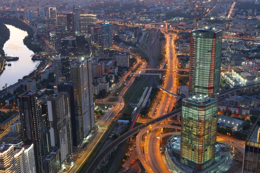 Вечерний мегаполис Москва