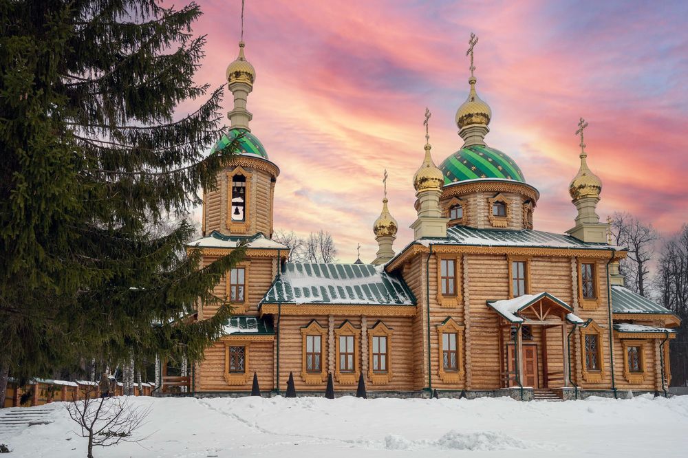 Photograph by Alexandr Myasnikov