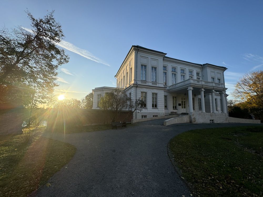 Жемчужина Богородицкого района - Богородицкий Дворец-музей