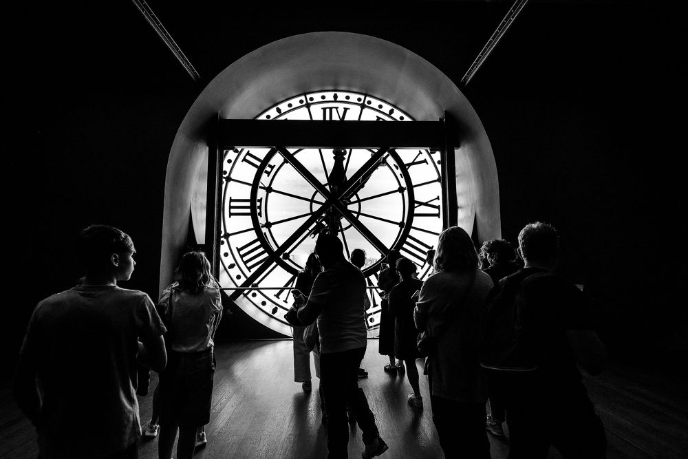 Everyone behind the time