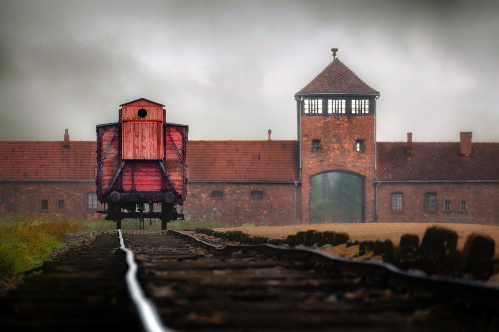 Auschwitz-Birkenau Project – A Visual Testament