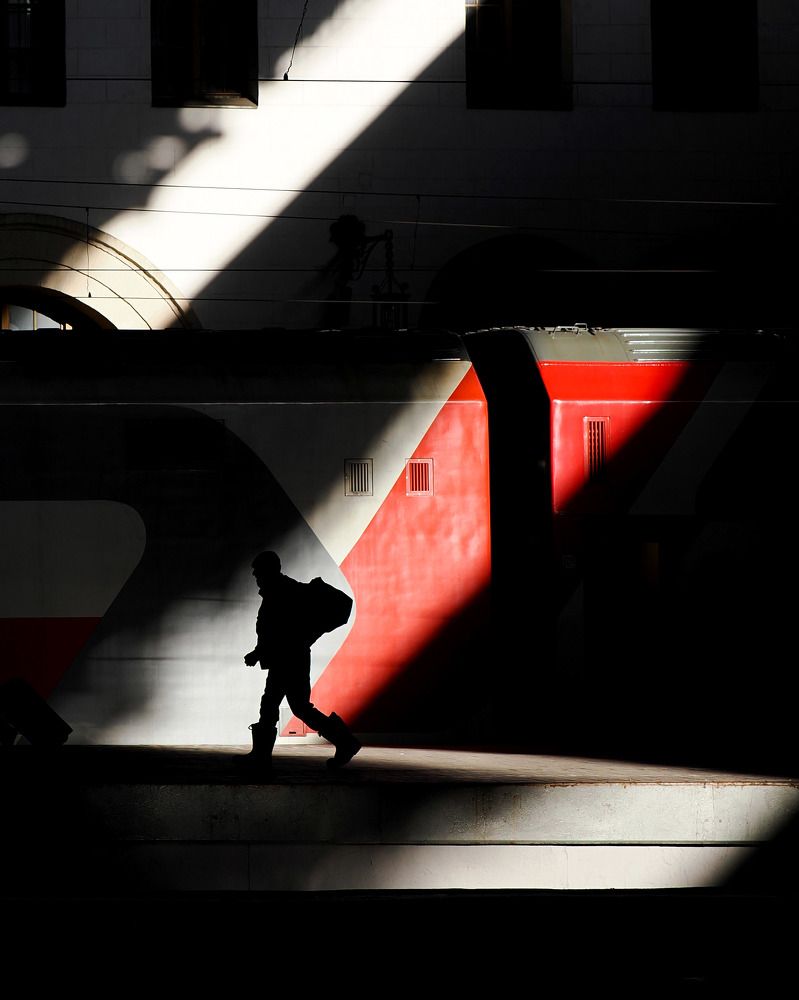 Тени казанского вокзала