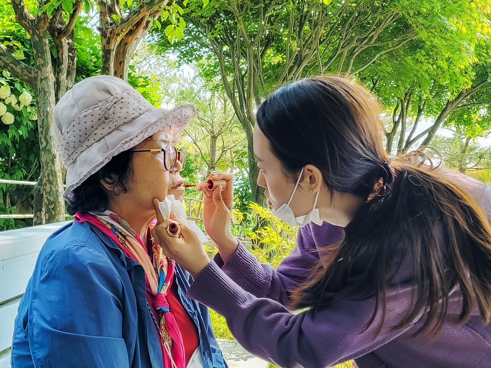 Photograph by WEONBAE PARK