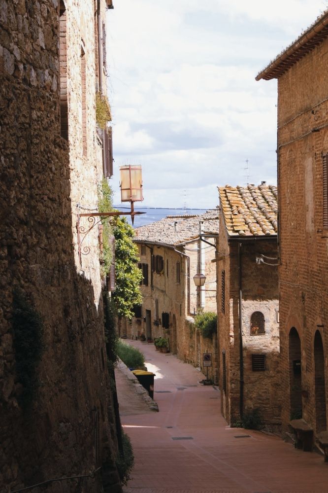 Photograph by Roger Laverde