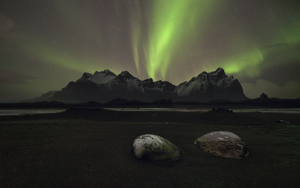 Fasolari under the Aurora