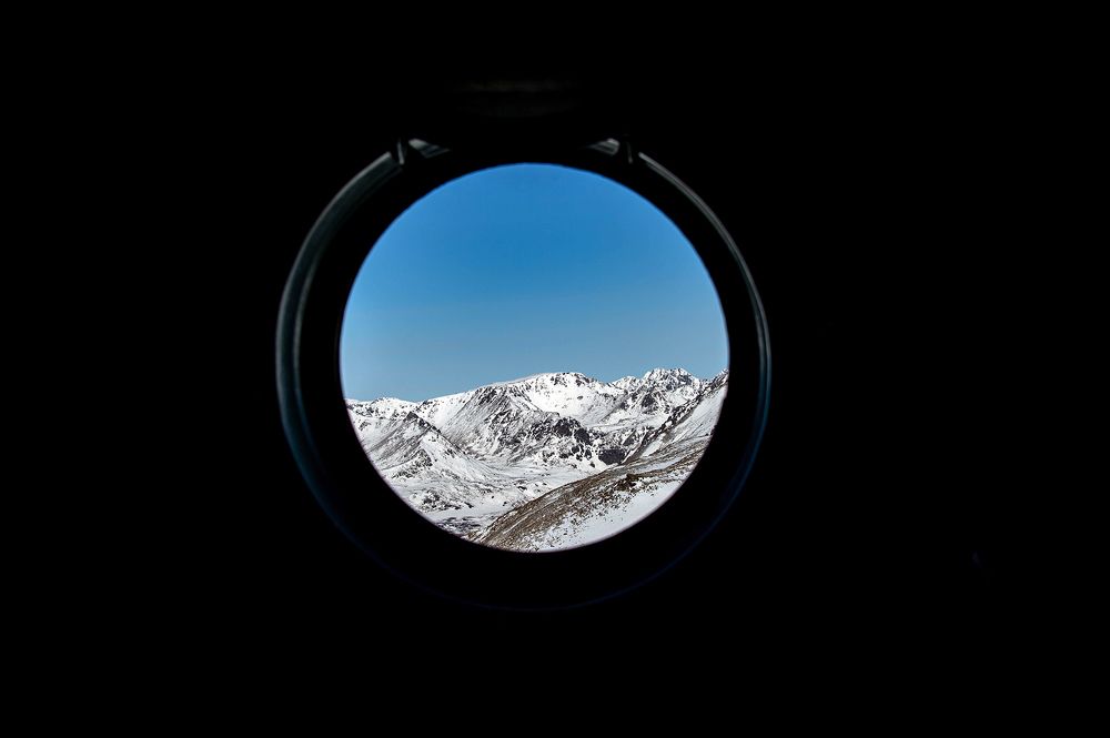 Тыва из иллюминатора вертолёта.