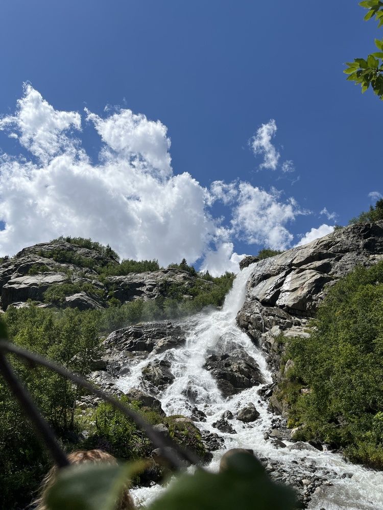 Водопад Алибек