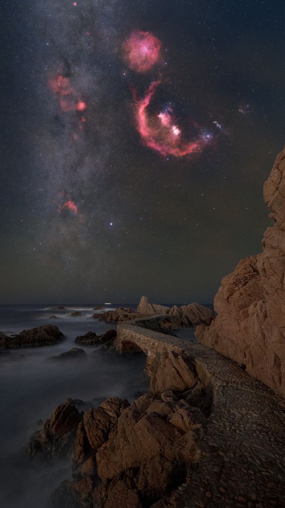 Photograph by Ferran Claudin