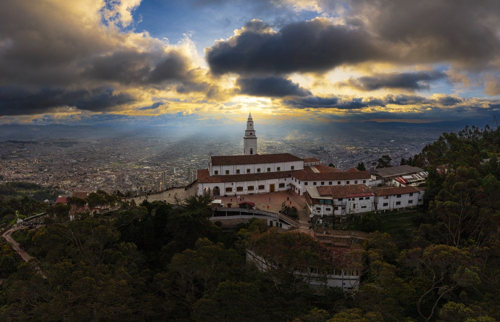 Photograph by Kevin Molano Ph