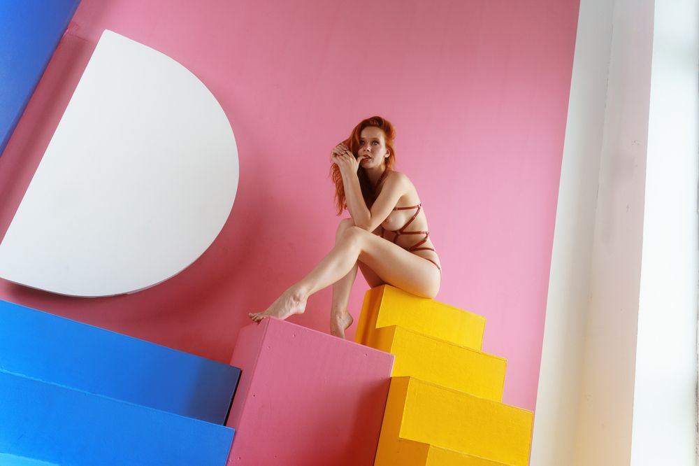 Geometry of Temptation