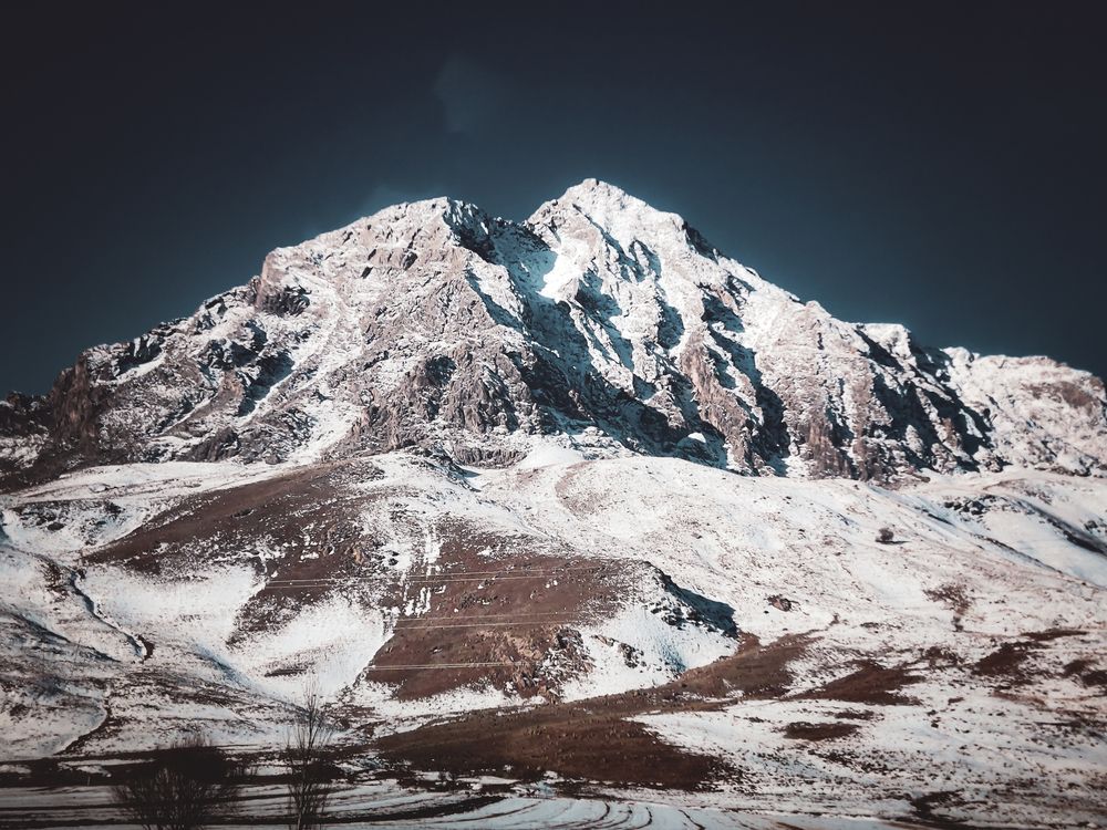 A Snowy Mountain Majesty