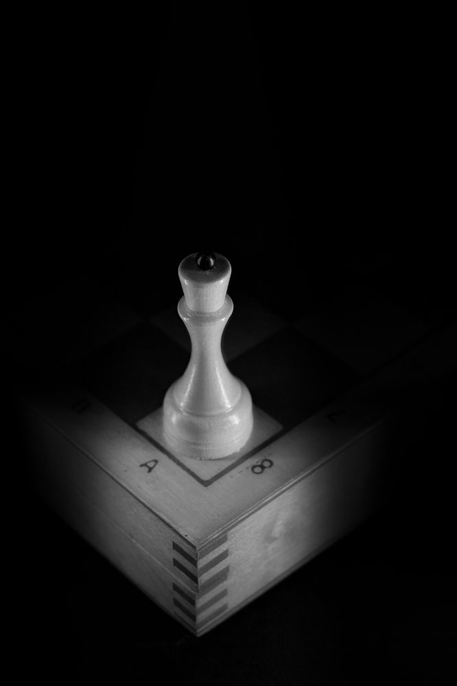 Светлый угол (The light corner)