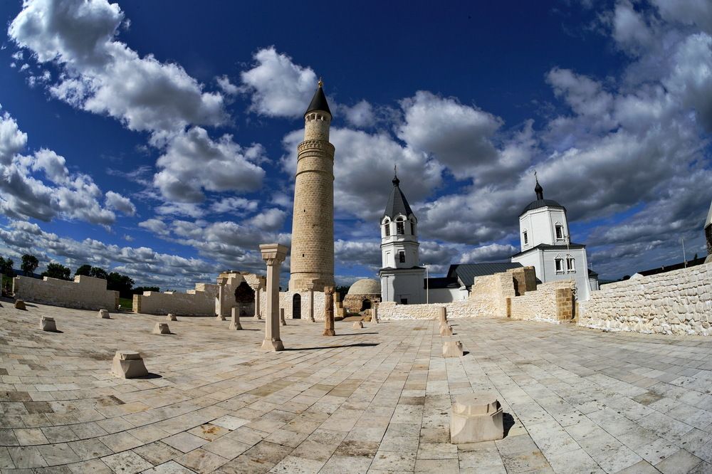 Фотография автора Александр Челмодеев