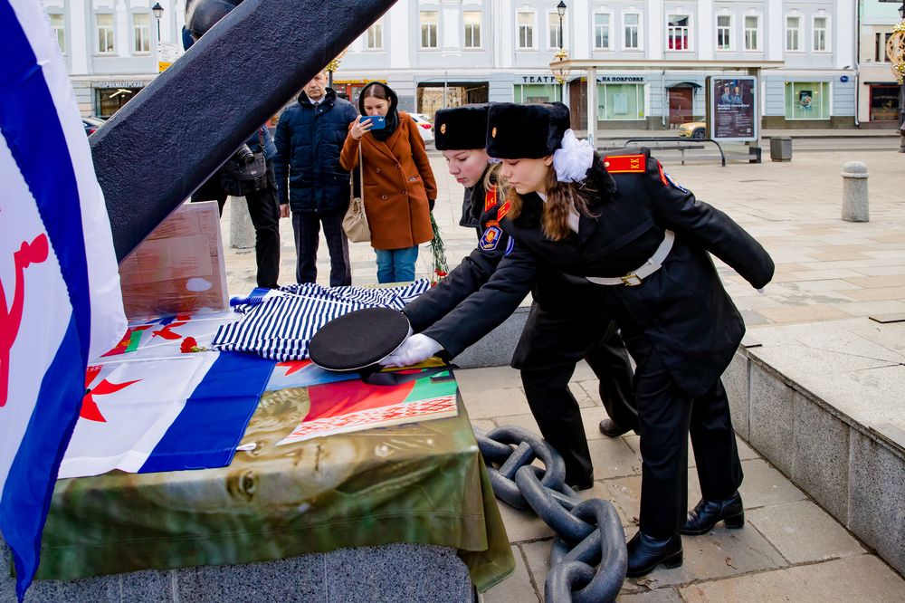 Морское братство нерушимо!