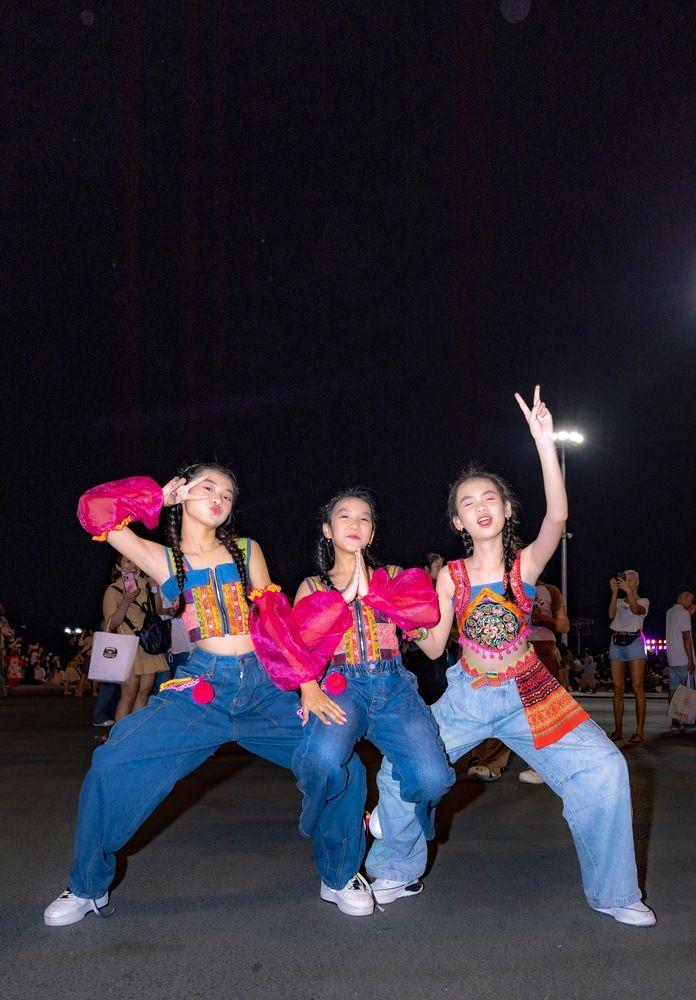 Photograph by Dũng Phùng