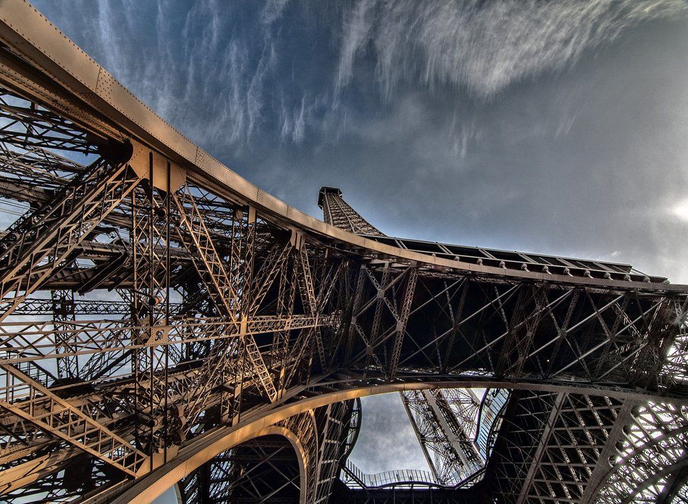 Эйфелева башня