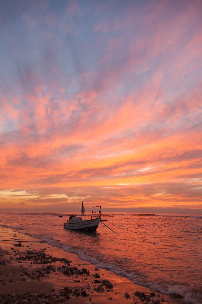 На краю земли.