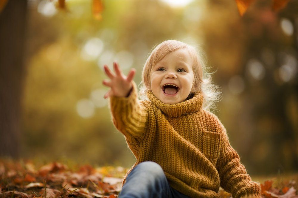 "Яркая как осень"