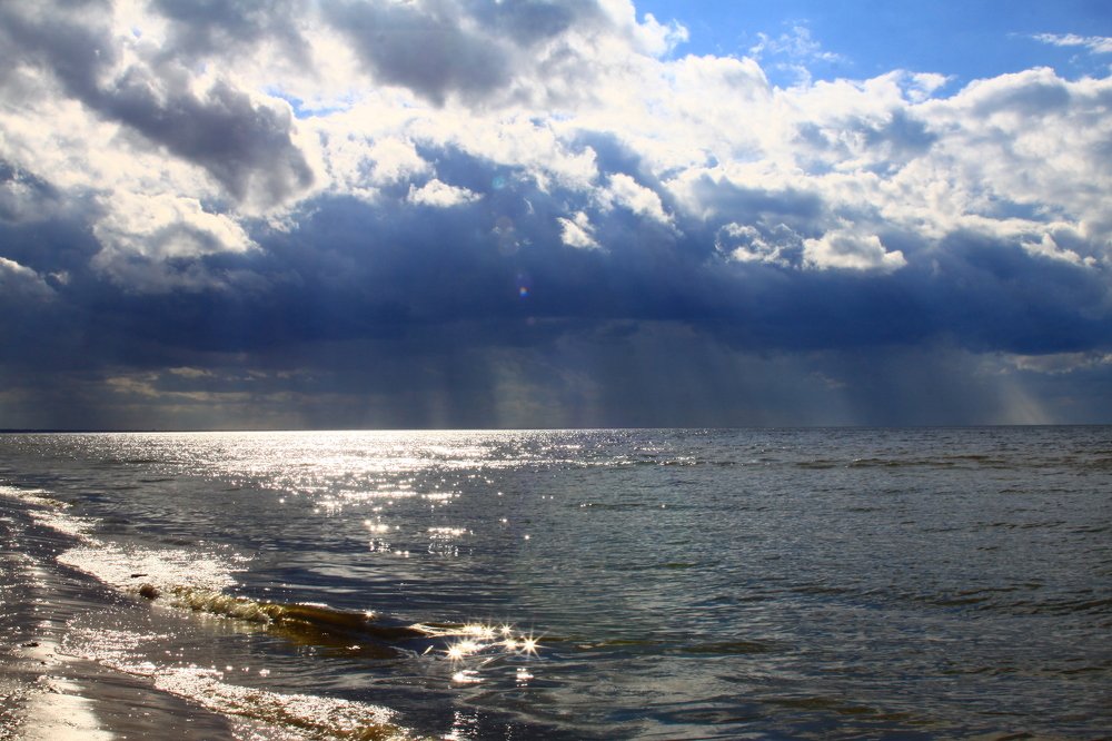 Море и небо.