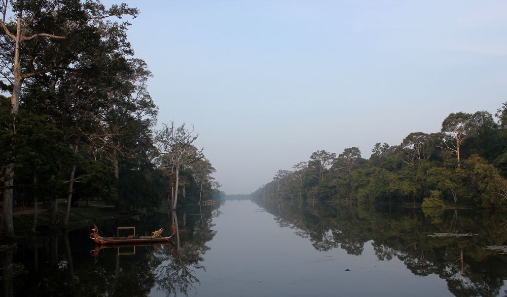 Отражение истории...