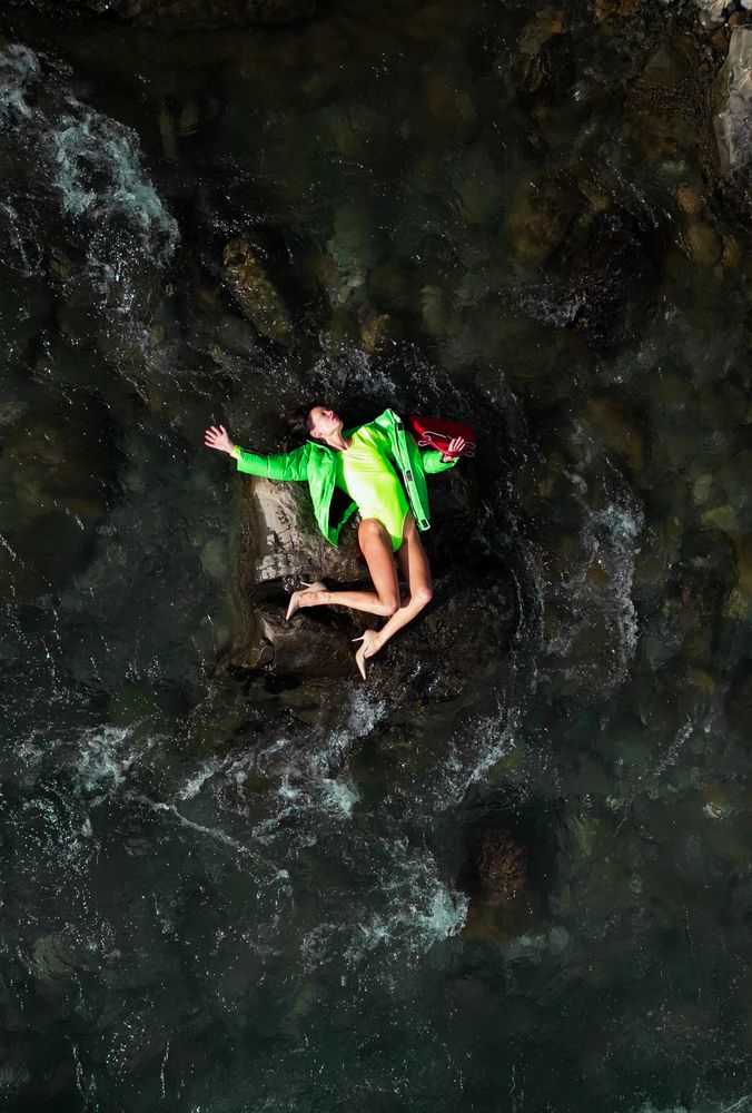 Вниз по течению