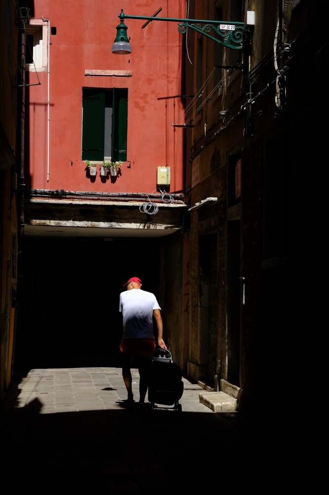 Photograph by Nikos Kallimanis