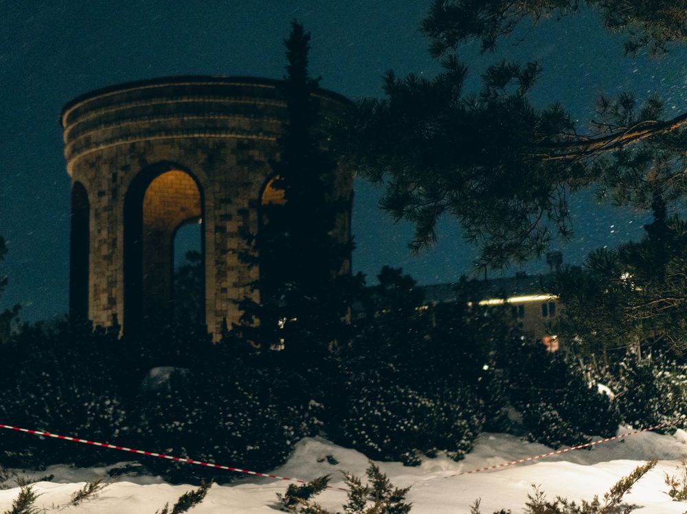 Photograph by Ruslan Ryzhkov