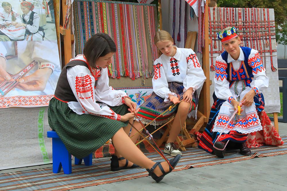 Фестиваль /Слуцкие пояса/